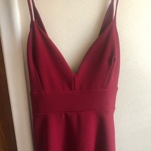 Windsor burgundy color semi formal dress!